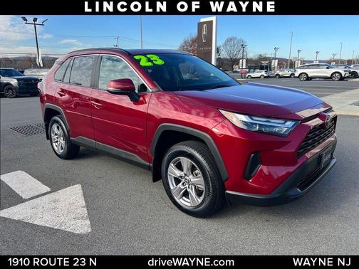 2023 Toyota RAV4 XLE