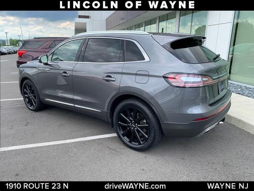 2022 Lincoln Nautilus Reserve