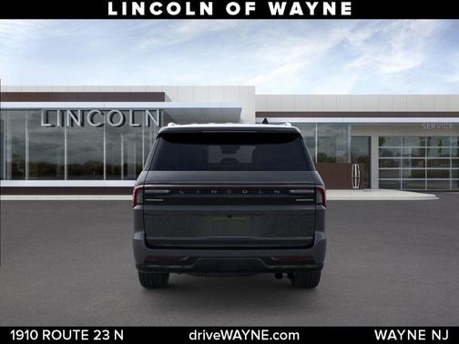 Starlight Gray Premium Co 2026 Lincoln Navigator Reserve