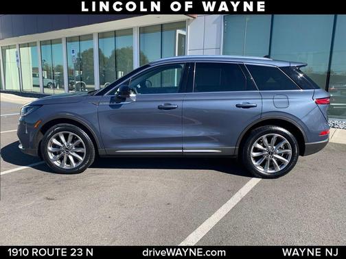 2022 Lincoln Corsair Standard