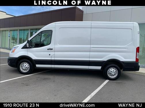 2022 Ford Transit-250 Base