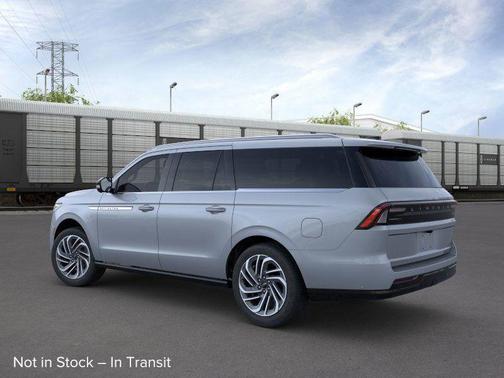 2025 Lincoln Navigator L Reserve