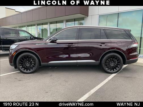 2023 Lincoln Aviator Standard AWD