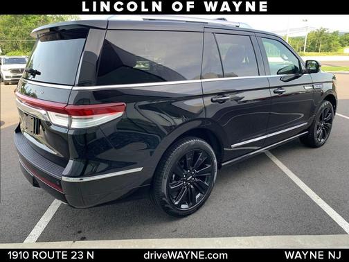 2023 Lincoln Navigator Reserve