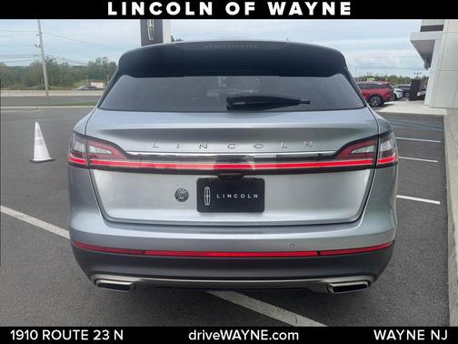 2022 Lincoln Nautilus Reserve