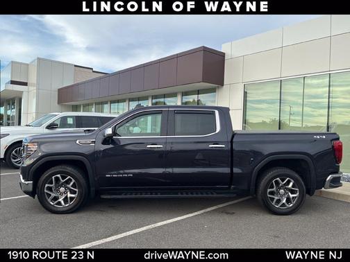 Titanium Rush Metallic 2022 GMC Sierra 1500 SLT