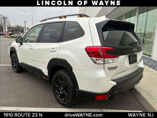 Crystal White Pearl 2023 Subaru Forester Wilderness
