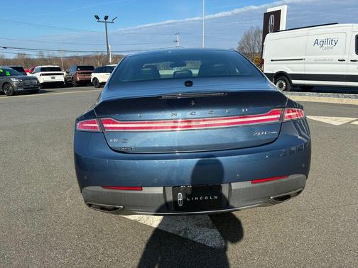 2019 Lincoln MKZ Standard