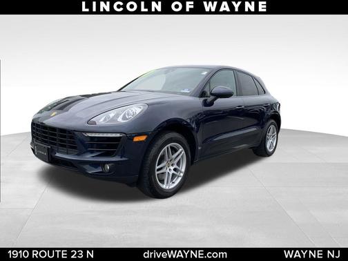 2017 Porsche Macan Base