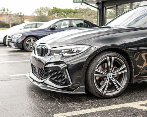 Black Sapphire Metallic 2019 BMW 330 i xDrive