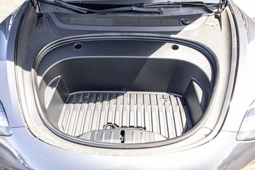 Gray 2023 Tesla Model 3 Long Range