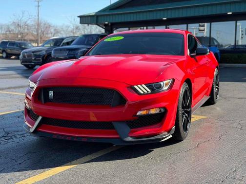 2017 Ford Shelby GT350 Base