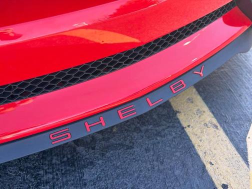 2017 Ford Shelby GT350 Base