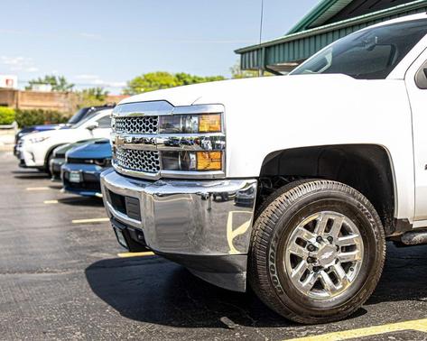 Summit White 2019 Chevrolet Silverado 2500 WT
