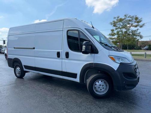Bright White Clearcoat 2023 RAM ProMaster 2500 High Roof