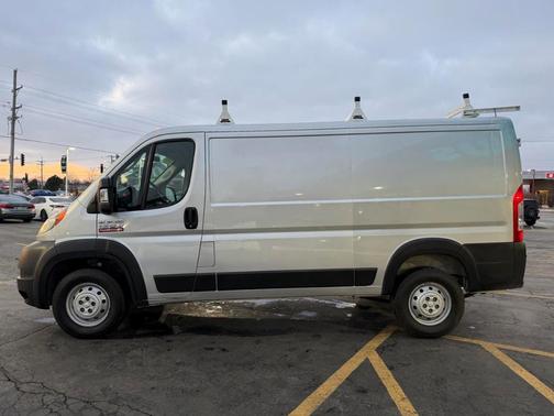 Bright Silver Clearcoat Metallic 2019 RAM ProMaster 1500 Low Roof