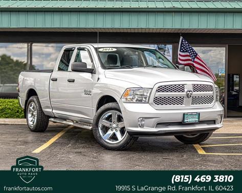 Bright Silver Clearcoat Metallic 2018 RAM 1500 Express