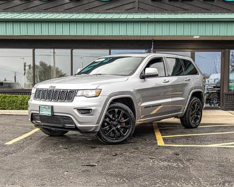 Billet Silver Metallic Clearcoat 2021 Jeep Grand Cherokee Laredo X