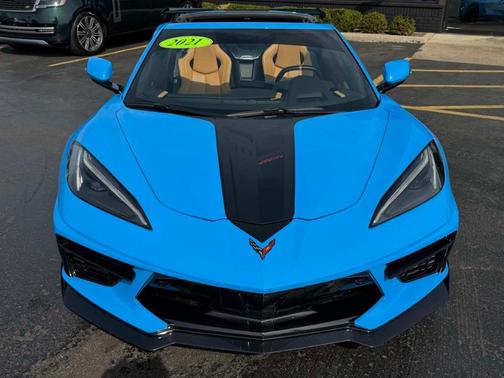 2021 Chevrolet Corvette Stingray w/2LT