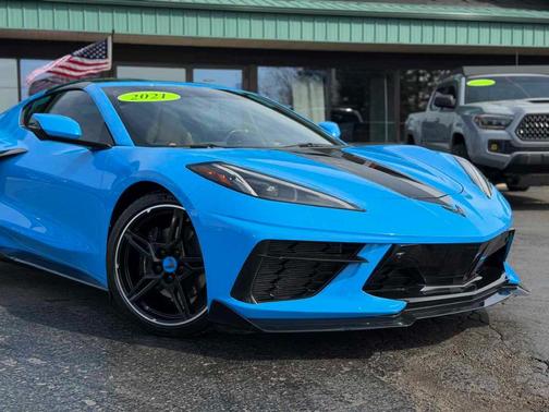 2021 Chevrolet Corvette Stingray w/2LT