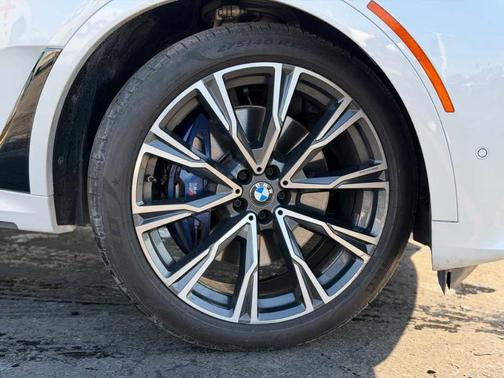 2019 BMW X7 xDrive50i