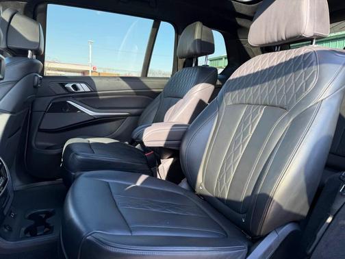 2019 BMW X7 xDrive50i