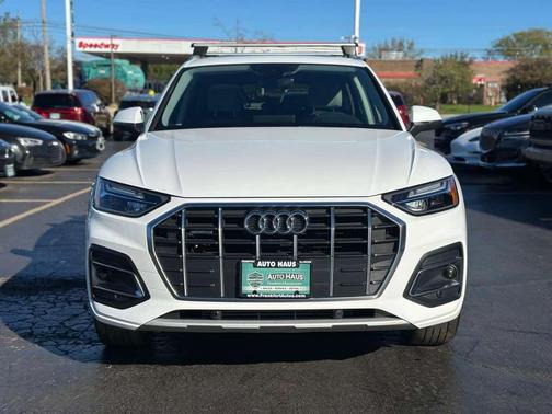 Ibis White 2021 Audi Q5 45 Premium