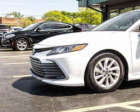 White 2022 Toyota Camry LE