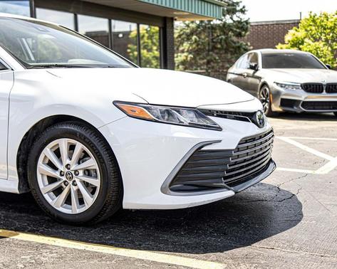 White 2022 Toyota Camry LE