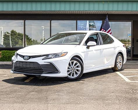 White 2022 Toyota Camry LE