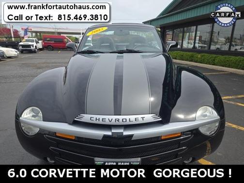2005 Chevrolet SSR Base