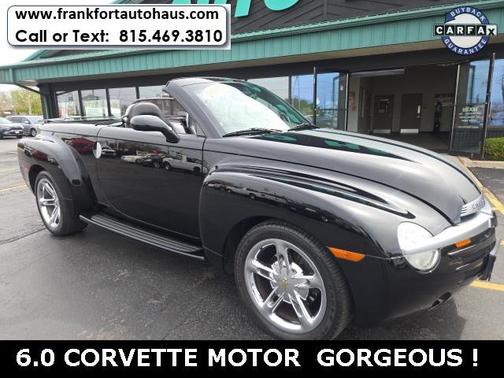 2005 Chevrolet SSR Base