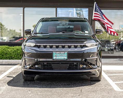 Diamond Black 2025 Jeep Wagoneer S Launch Edition