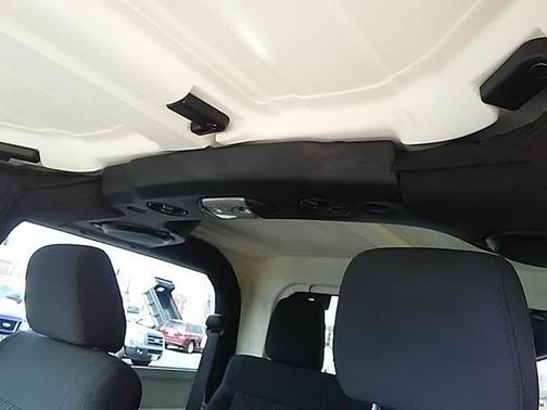 2011 Jeep Wrangler Sahara for sale in Frankfort, IL - image 12