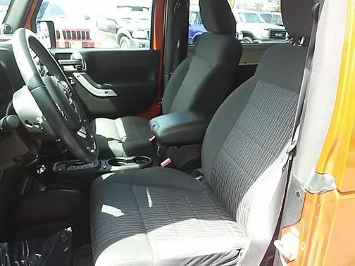 2011 Jeep Wrangler Sahara for sale in Frankfort, IL - image 11