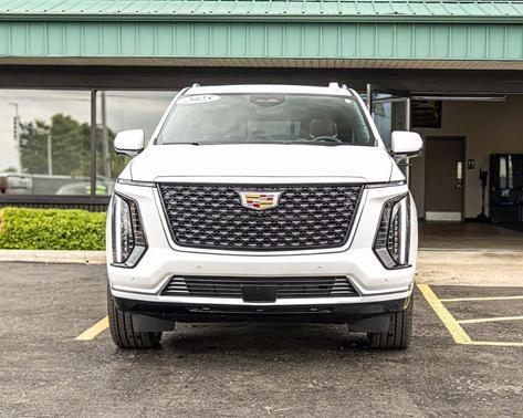 Crystal White Tri-Coat 2025 Cadillac Escalade ESV Premium Luxury