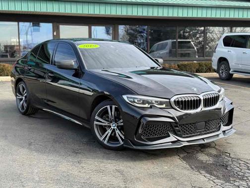 2019 BMW 330 i xDrive