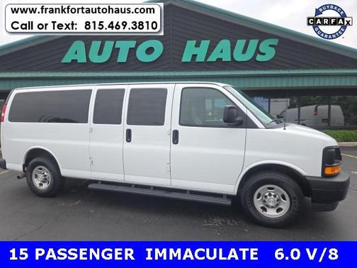 2017 Chevrolet Express 3500 LT
