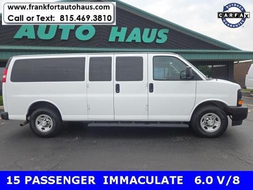 2017 Chevrolet Express 3500 LT