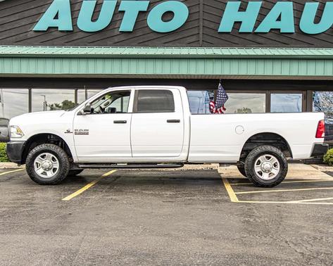 Bright White Clearcoat 2018 RAM 2500 Tradesman