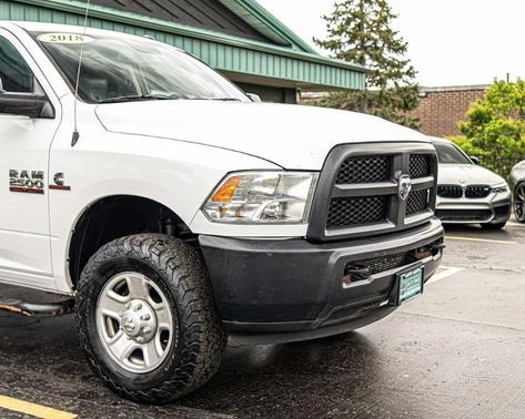 Bright White Clearcoat 2018 RAM 2500 Tradesman