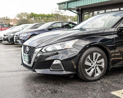 Black 2021 Nissan Altima 2.5 S