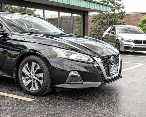 Black 2021 Nissan Altima 2.5 S