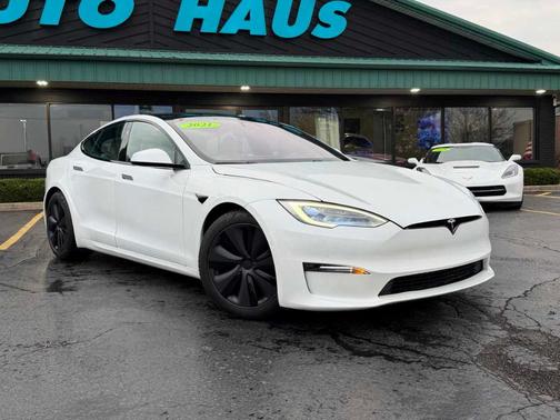 Pearl White Multi 2021 Tesla Model S Plaid