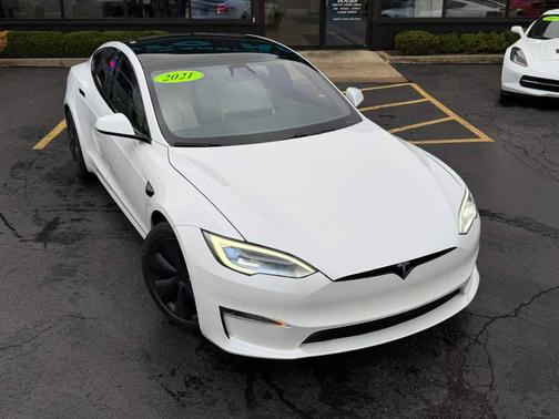 Pearl White Multi 2021 Tesla Model S Plaid