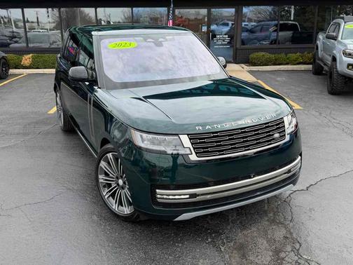 British Racing Green 2023 Land Rover Range Rover P530 SE
