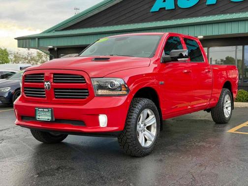 Flame Red Clearcoat 2014 RAM 1500 Sport