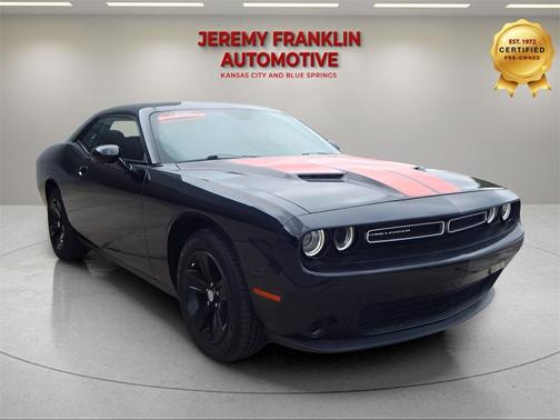 2016 Dodge Challenger SXT