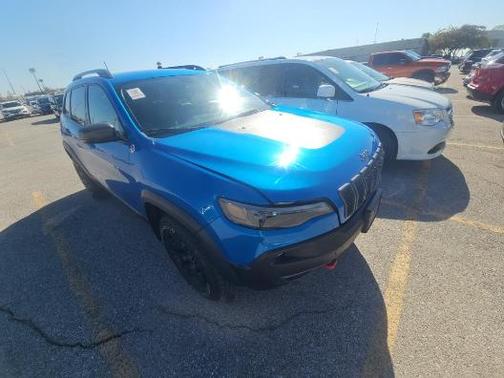 Hydro Blue Pearlcoat 2020 Jeep Cherokee Trailhawk
