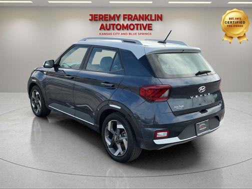2023 Hyundai VENUE Limited